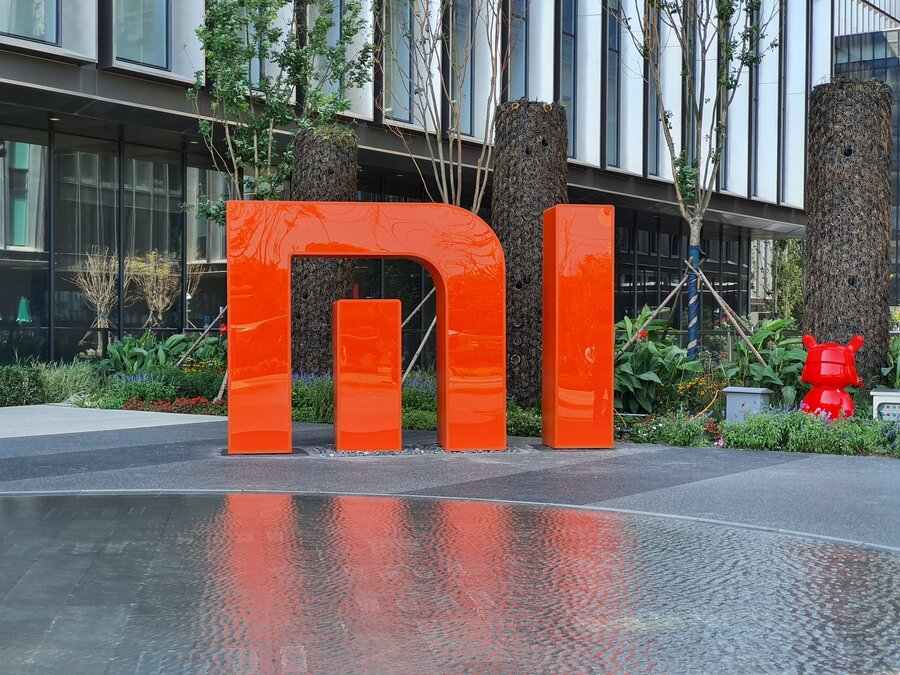 Xiaomi Mi 10 Pro 5G leaked images hint 108MP quad-camera, 65W fast charge, single punch hole and more